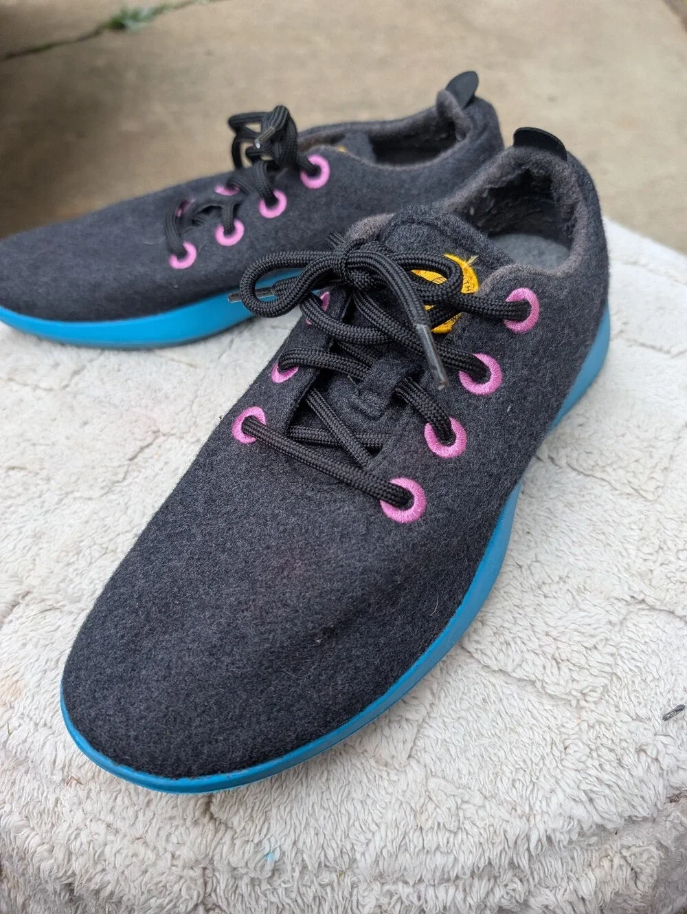 Women's Allbirds Wool Runners Sneakers Charcoal Gray Size 10